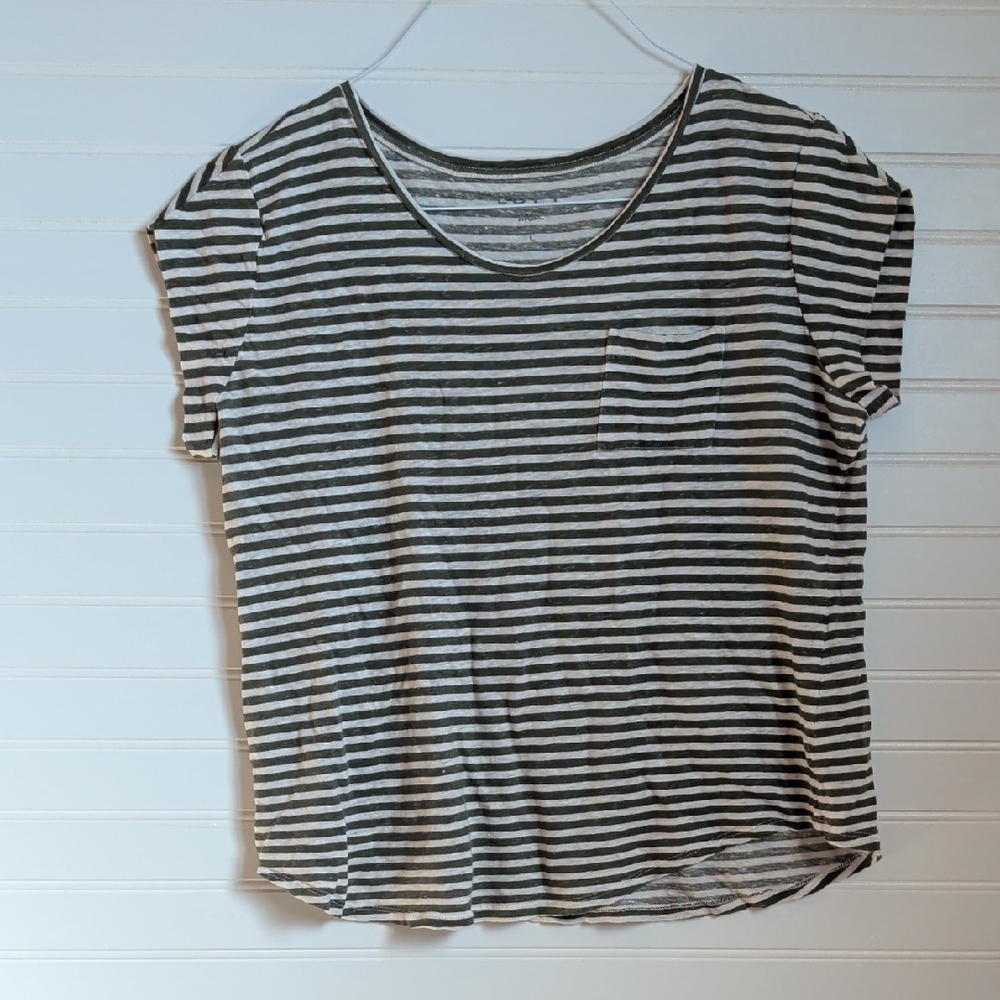 LOFT Linen Green & White Striped short sleeve top, sz. L